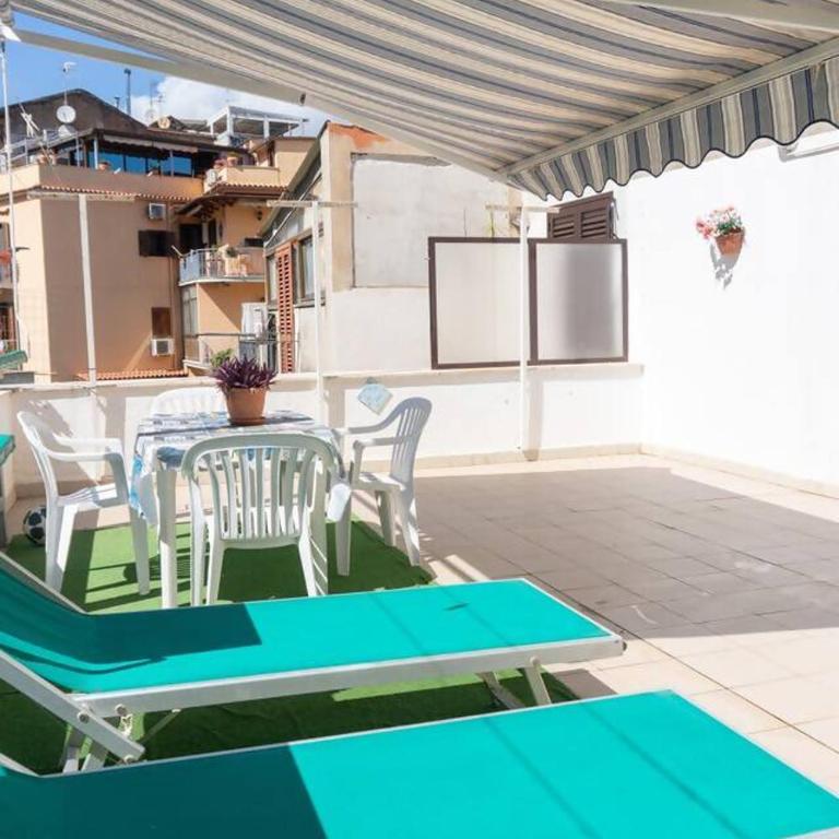 Casa con ampio terrazzo - Casa Minny - Appartamento con 1 Camera da Letto - 3