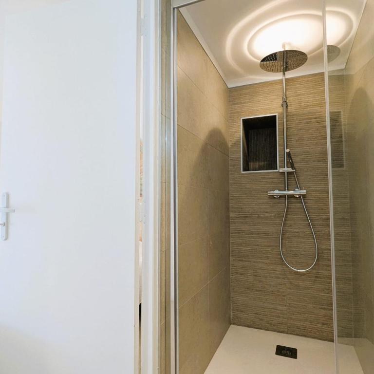 Appartement pour 3 - proche plage - Appartement - 12