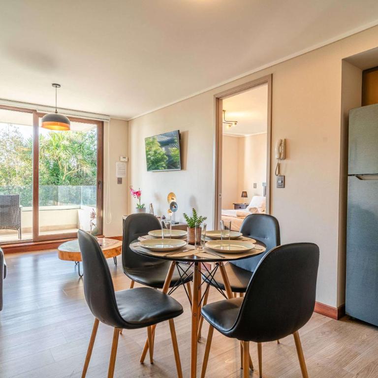 HOM I Parking, WiFi, Vista parcial al Lago, 2D2B, Calefacción Central - Apartment - 6