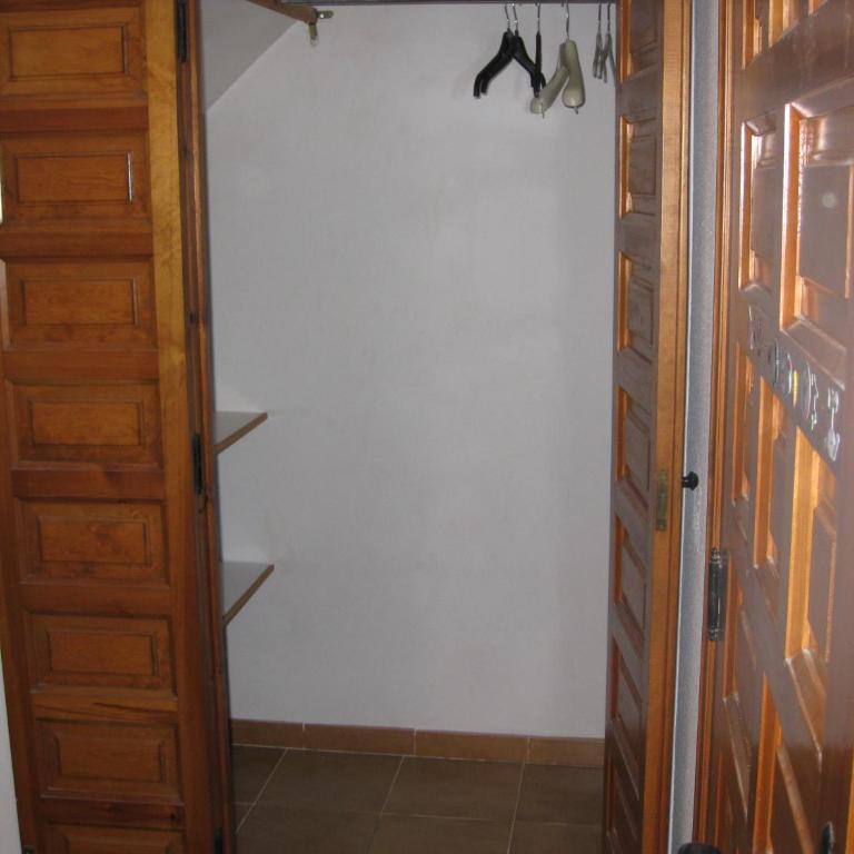 Chalet con jardín grande y piscina privada - Casa de 3 dormitorios - 20