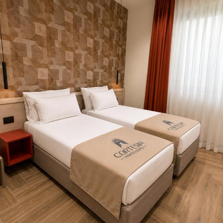 Cortesia Partenopea - Chambre Double ou Lits Jumeaux avec Salle de Bains Privative - 4