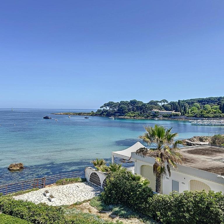 Appartement Bagatelle Exceptional location with stunning sea views - Apartment - 20