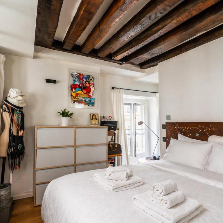 Haussmannian Flat - Saint-Germain & Invalides - One-Bedroom Apartment - 7