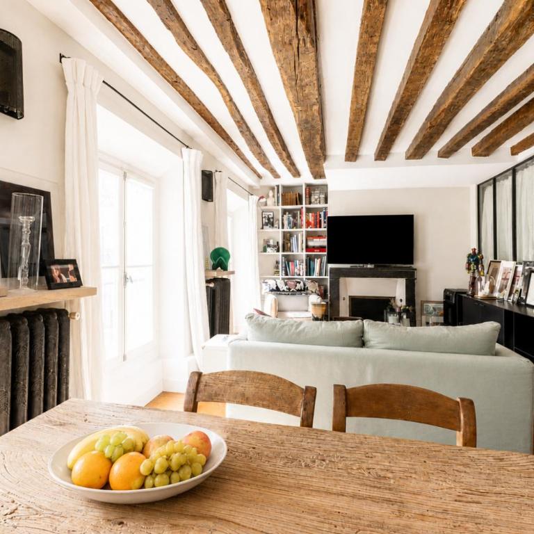 Haussmannian Flat - Saint-Germain & Invalides - One-Bedroom Apartment - 12