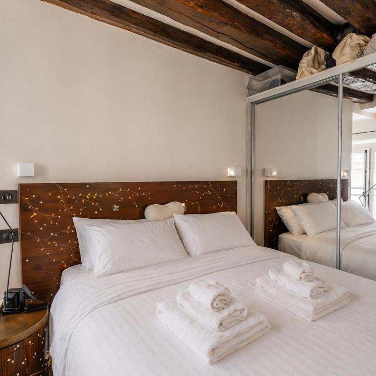 Haussmannian Flat - Saint-Germain & Invalides - One-Bedroom Apartment - 6