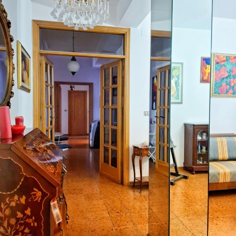 Sa Mama e Su Sole - Appartamento con 2 Camere da Letto - 60