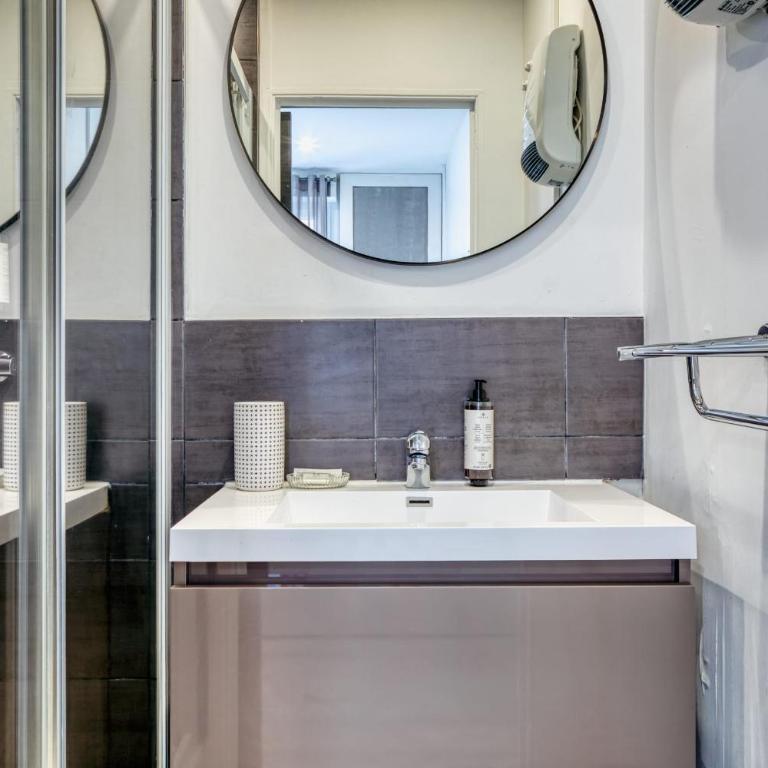 Savonnerie Cathédrale 2 suites avec ascenseur proche Cathédrale ! - Appartement - 14