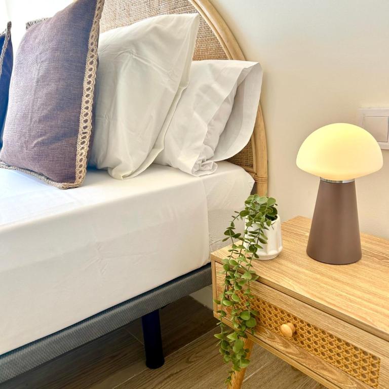 GATU Villa Salitre casa junto a la playa, parking gratis y vistas al Mar- Mayores de 22 años y familias - Apartamento con 3 dormitorios - Frente al océano - 7