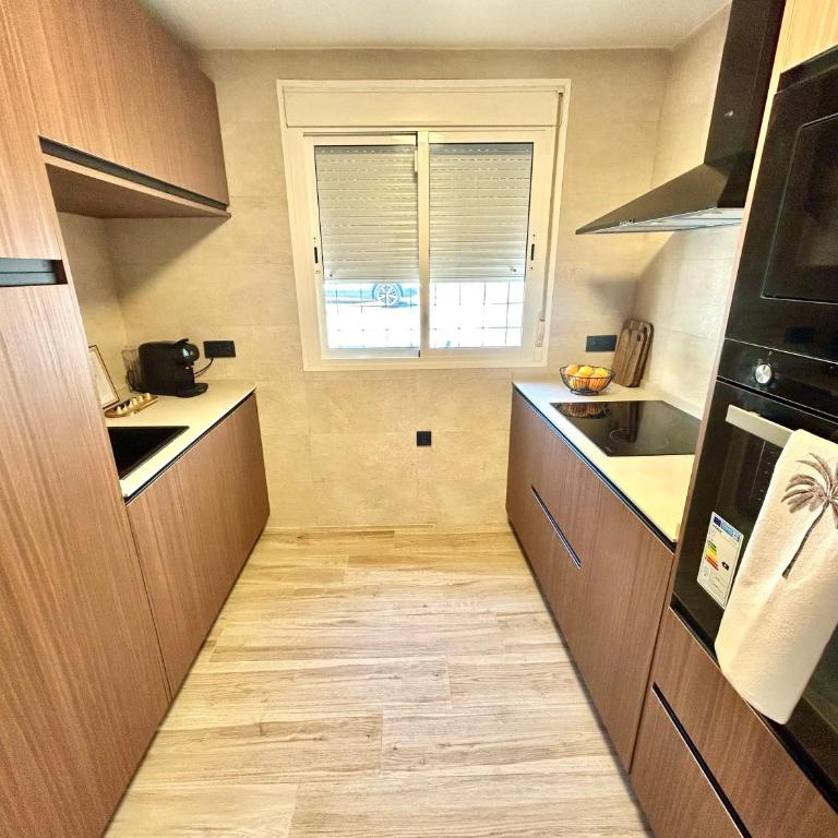 GATU Villa Salitre casa junto a la playa, parking gratis y vistas al Mar- Mayores de 22 años y familias - Apartamento con 3 dormitorios - Frente al océano - 16