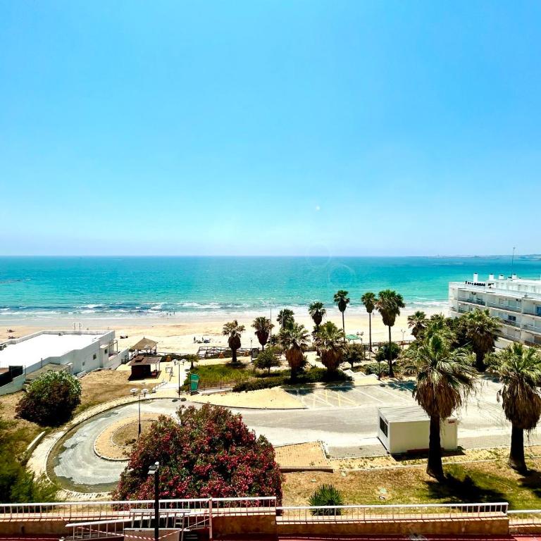 GATU Villa Salitre casa junto a la playa, parking gratis y vistas al Mar- Mayores de 22 años y familias - Apartamento con 3 dormitorios - Frente al océano - 27