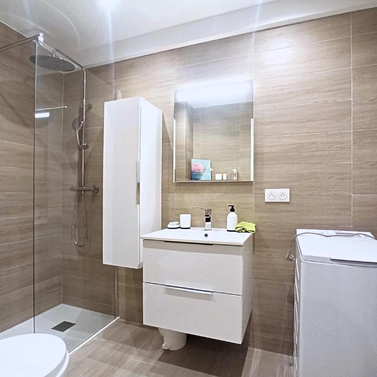 Quiet studio apartment with terrace - Appartement 1 Chambre - 4