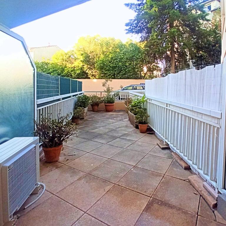 Quiet studio apartment with terrace - Appartement 1 Chambre - 6