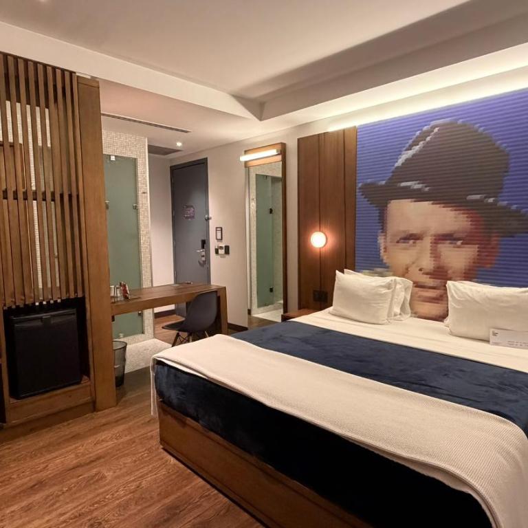 Ikonik Hotel Puebla - Standard Zimmer mit Kingsize-Bett - 8