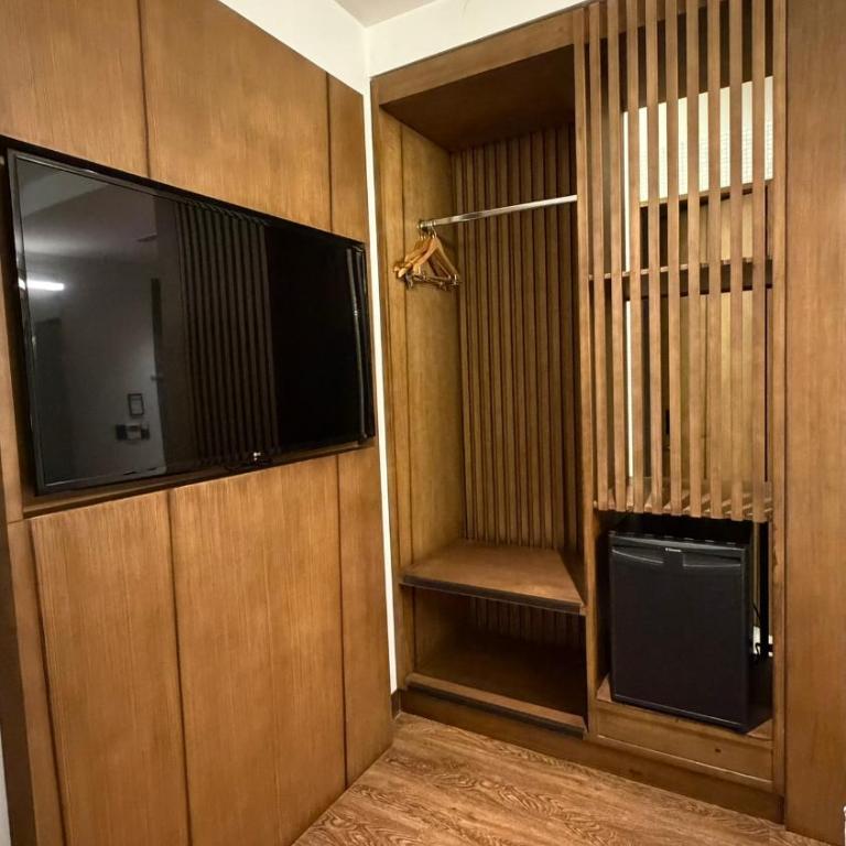 Ikonik Hotel Puebla - Standard Zimmer mit Kingsize-Bett - 7