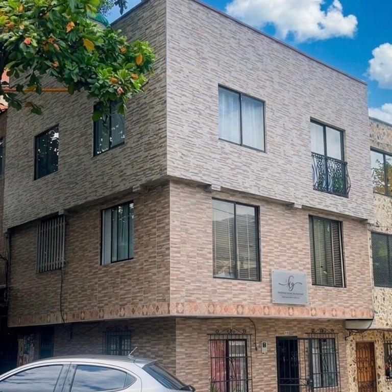 Samón Home - Two-Bedroom Apartment - 13