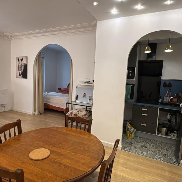 Appartement avec terrasse et vue Tour Eiffel - Appartement - 10