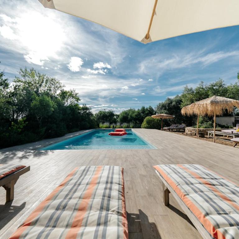 Bastide Uzes à pied avec Piscine Maison Les Ailes - Villa - 39