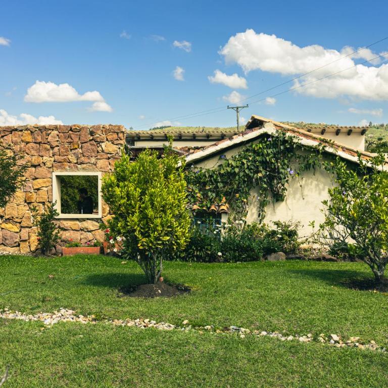 Casa La Picaza - Three-Bedroom House - 19
