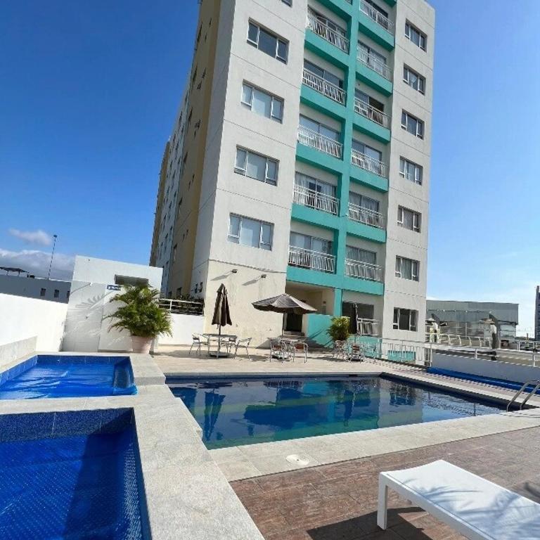 Sky Suite by Zaviera Stays Stays Luxury, Pool, Beach - One-Bedroom Apartment - 8