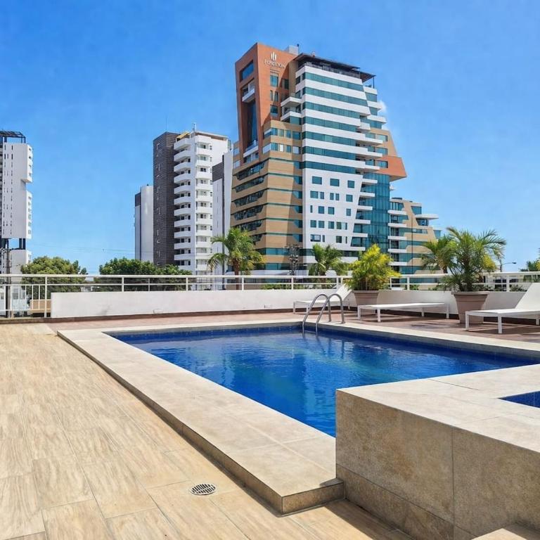 Sky Suite by Zaviera Stays Stays Luxury, Pool, Beach - One-Bedroom Apartment - 10