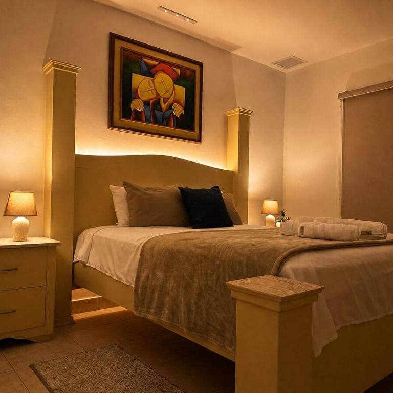 Sky Suite by Zaviera Stays Stays Luxury, Pool, Beach - One-Bedroom Apartment - 19