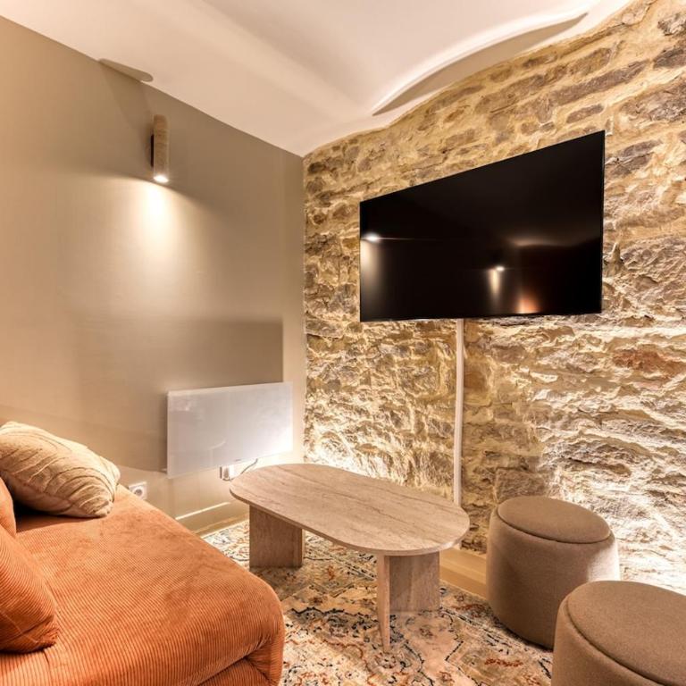 Jacuzzi & charme unique des traboules - Appartement 1 Chambre - 8
