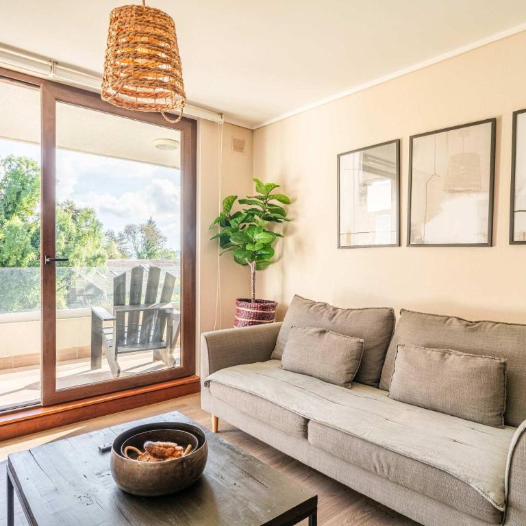 HOM I 2D2B, Estacionamiento, Terraza, Vista parcial al Lago, Wifi, Calefacción Central - Apartment - 9