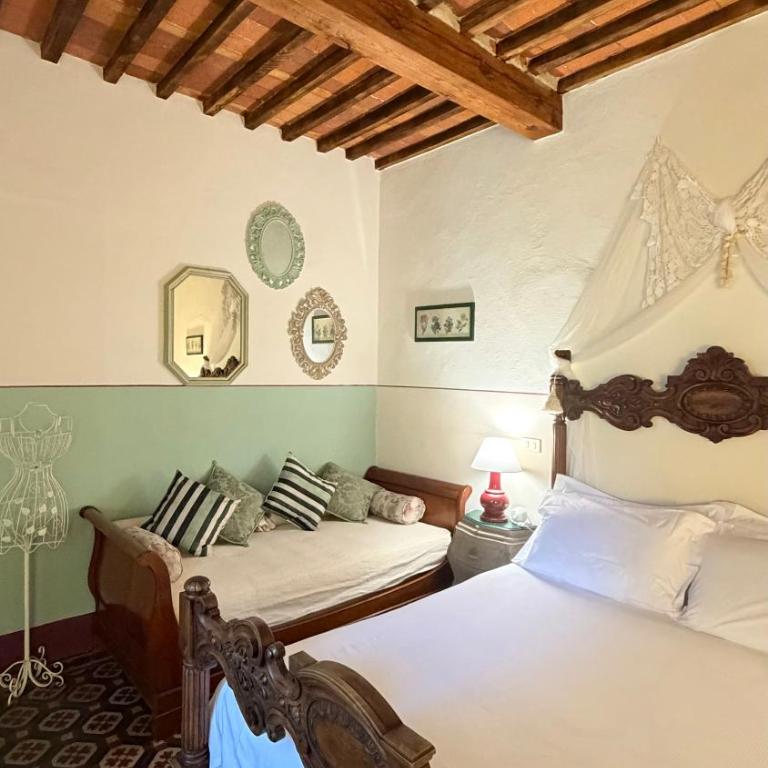 Villa La Dogana B&B di Charme - Historic Villa with a beautiful garden - private parking - Habitación Triple Clásica - 5