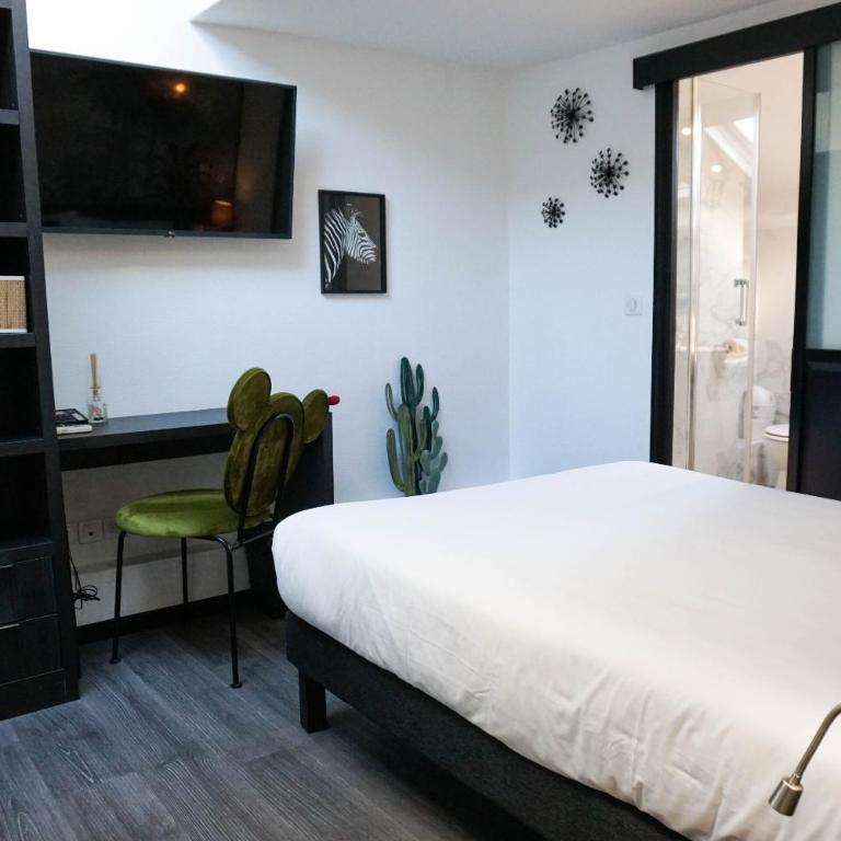 Villa Pruly Hotel Cannes Centre - Mansarded Superior Room - 5