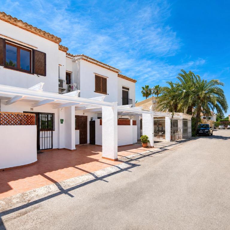 Denia el Sueño - Apartamento con vistas a la piscina - 12
