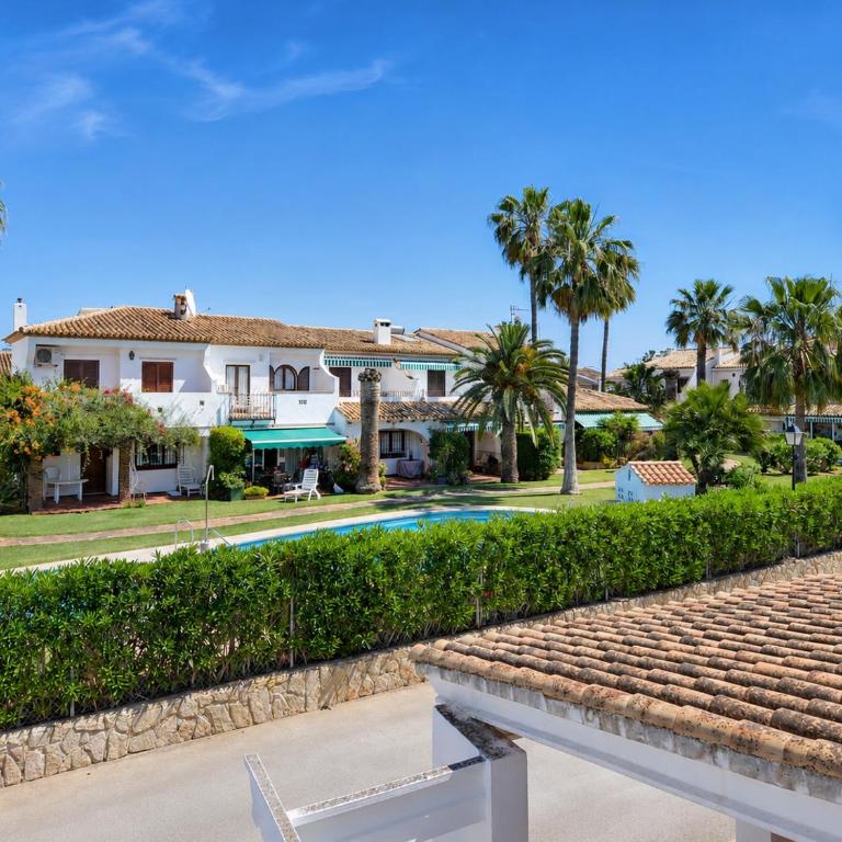 Denia el Sueño - Apartamento con vistas a la piscina - 9