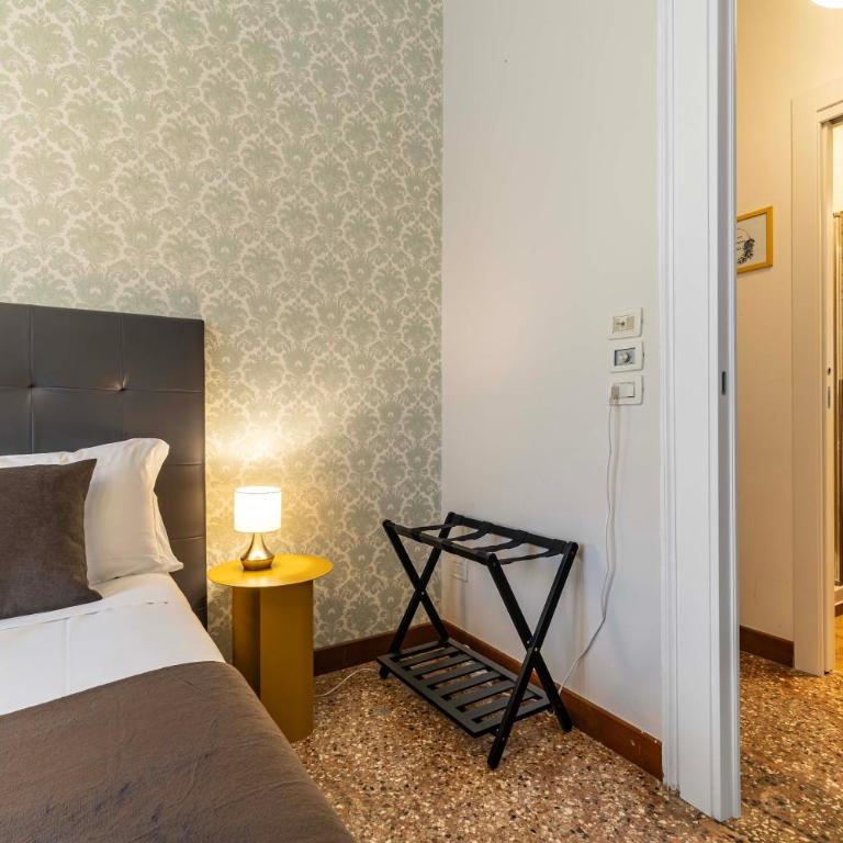 Residenza Centopietre - Dorsoduro by Wonderful Italy - Double Room with Private External Bathroom - 4