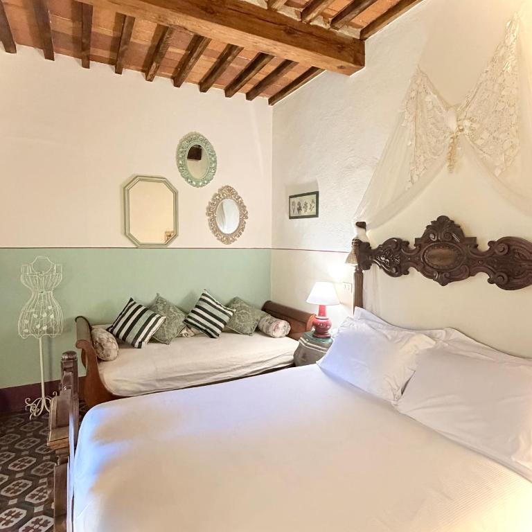 Villa La Dogana B&B di Charme - Historic Villa with a beautiful garden - private parking - Habitación Triple Clásica - 6
