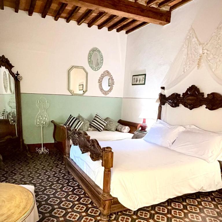 Villa La Dogana B&B di Charme - Historic Villa with a beautiful garden - private parking - Habitación Triple Clásica - 7