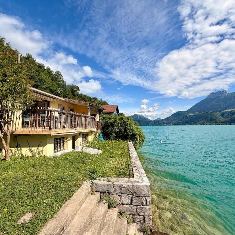 La cabane les pieds dans l'eau, accès direct au lac d'Annecy - Studio - 23