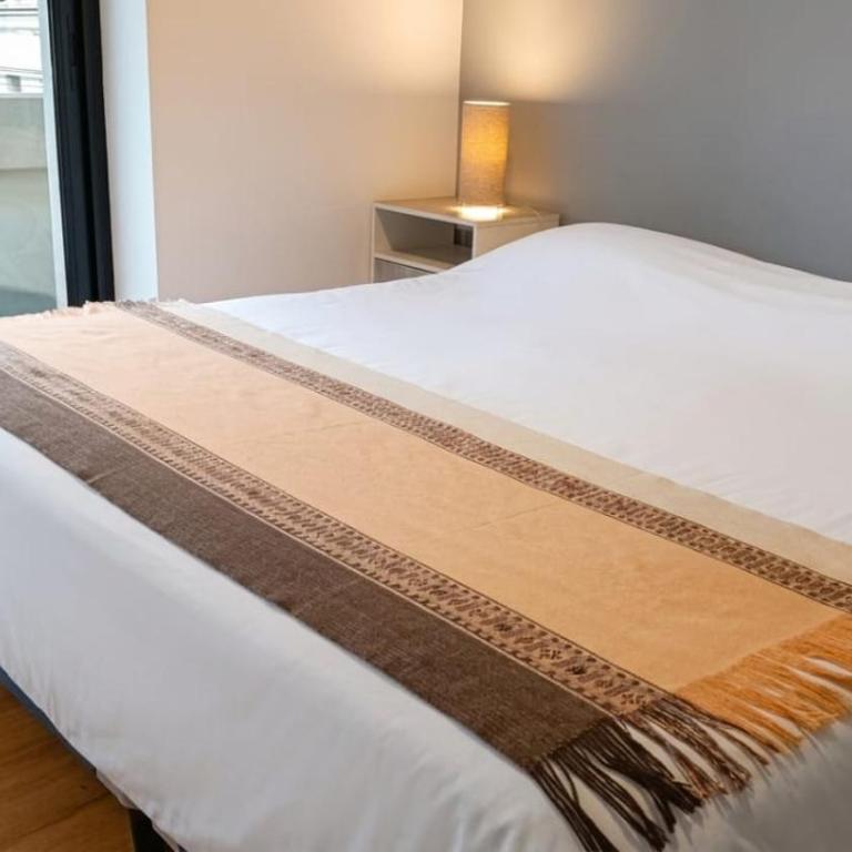 MONOAMBIENTE NUEVO en el corazon de la ciudad - Apartamento de 1 dormitorio - 3