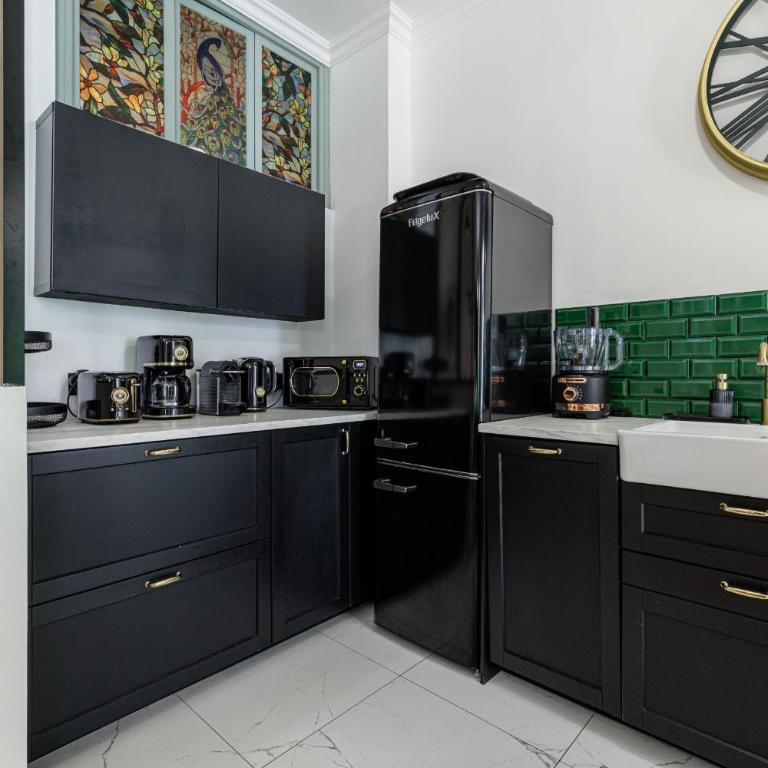 Peaceful 1 Bdr & Large Sunny Terrace - Bail Mobilité - Appartement 1 Chambre avec Terrasse - 21