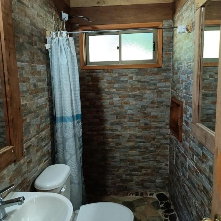 House for 4, River, Nature, Jacuzzi and Starlink - One-Bedroom House - 12