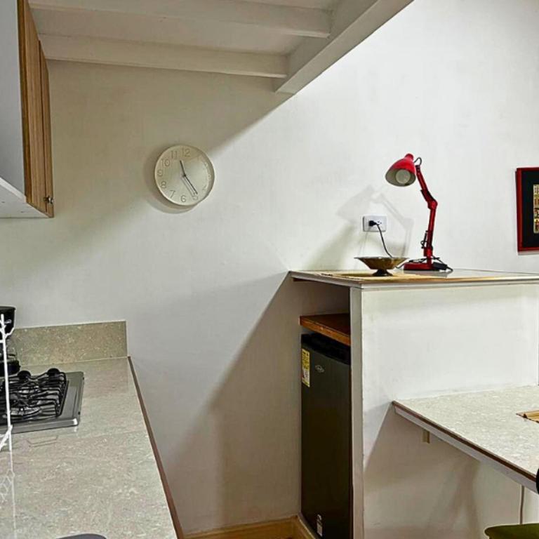Loft 02 El Lido Cali Quiet Residential Area - One-Bedroom Apartment - 2