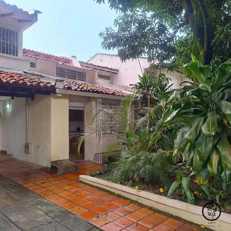 Loft 02 El Lido Cali Quiet Residential Area - One-Bedroom Apartment - 8
