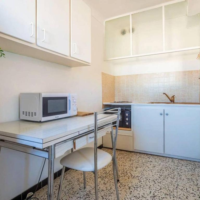 T3 climatisé avec parking, à deux pas de la plage 5EDGRA23 - Two-Bedroom Apartment - 4