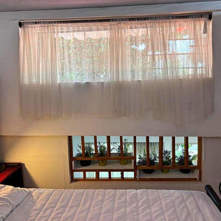 Loft 02 El Lido Cali Quiet Residential Area - One-Bedroom Apartment - 37