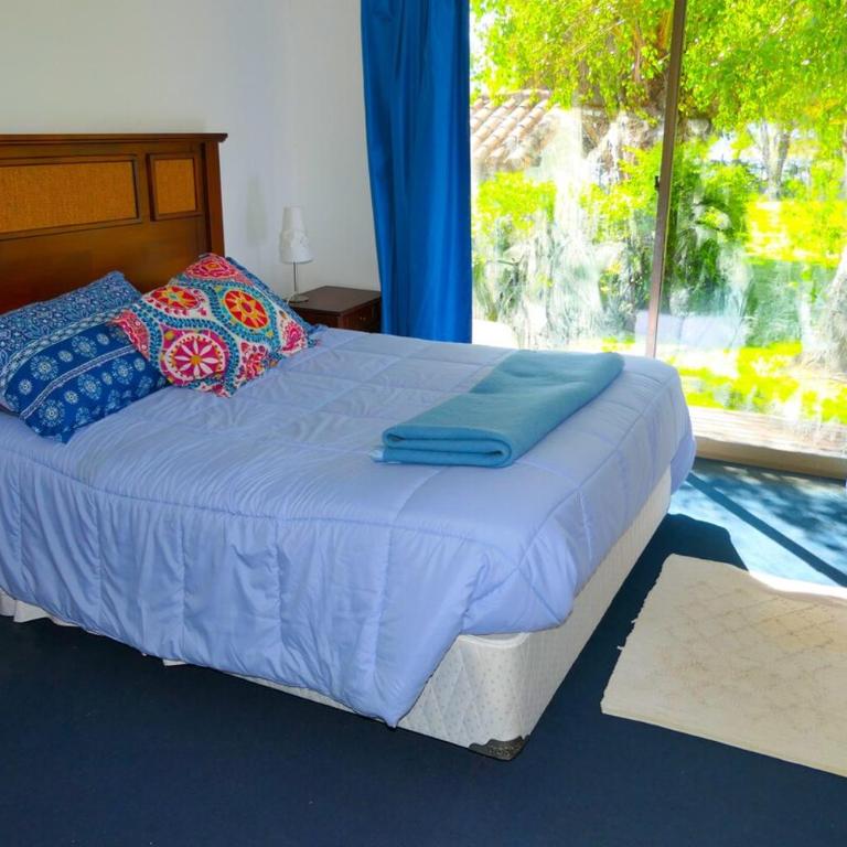 Lake Rapel, beautiful lake view - Four-Bedroom House - 21