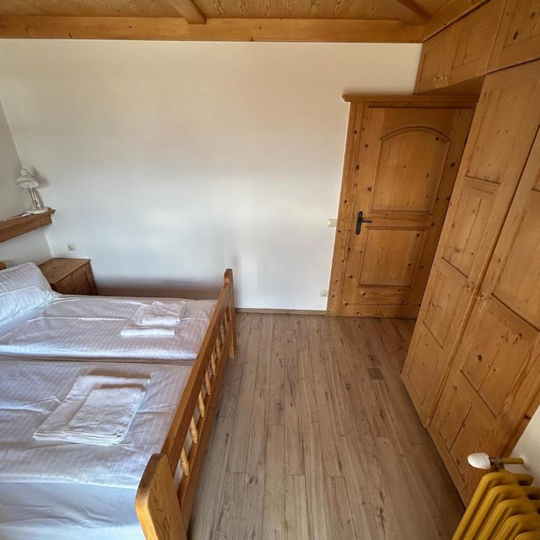 Höf Hof Appartements - Traditional cozy mountain house with view and garden - Haus mit 5 Schlafzimmern - 23