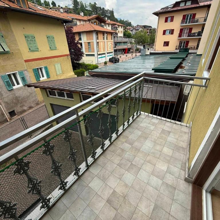 Casa Lina - Appartamento con 1 Camera da Letto e Balcone - 6