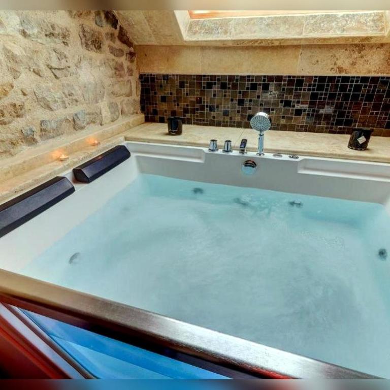 Sous mon toit - Sauna & jacuzzi - Apartment mit 1 Schlafzimmer - 3