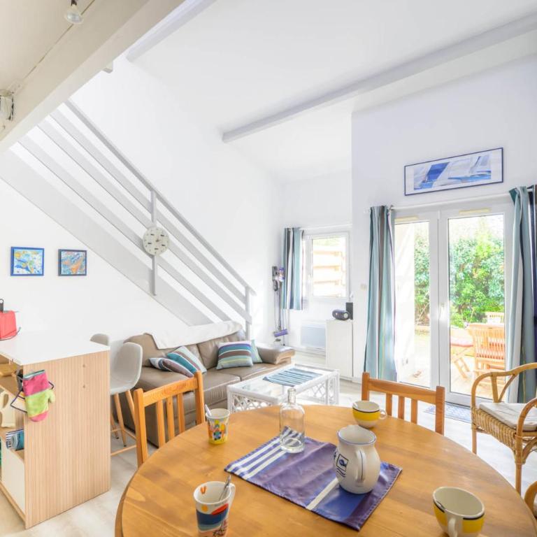 Charmante maison terrasse et jardinet proche Océan - Maison de Vacances - 2