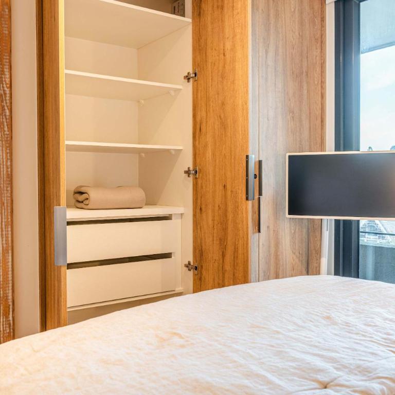 HOM I Wifi Parking Calefaccion Cerca del Centro - Apartment - 16