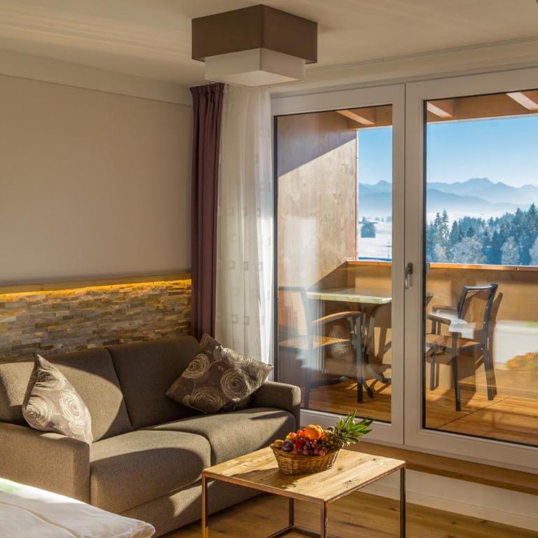 Hotel Christine - Doppelzimmer mit Balkon - 6