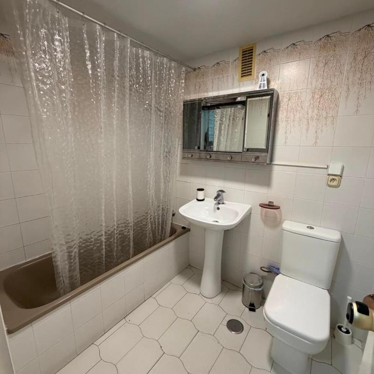BENAL BEACH ideal - One-Bedroom Apartment - 6